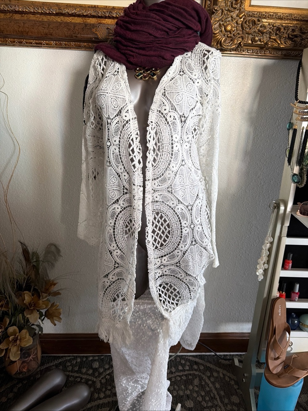 Retro threads by Anthropologie size M White Crochet Lace Open Cardigan